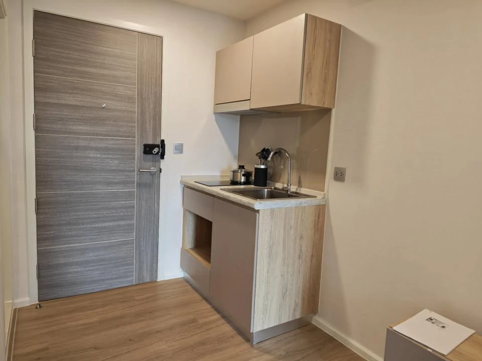 ให้เช่า แอทโมซ รัชดา-ห้วยขวาง ตึก B ชั้น 7 แต่งครบครับ พร้อมหิ้วกระเป๋าเข้าอยู่ได้เลยจ้า