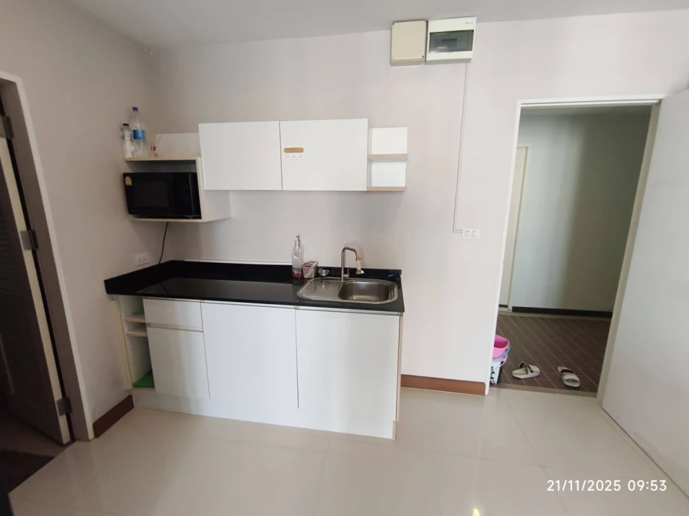 ให้เช่า แอร์ลิงค์ เรสซิเดนซ์ ร่มเกล้า พร้อมเฟอร์นิเจอร์ครบ เข้าอยู่ได้ทันที