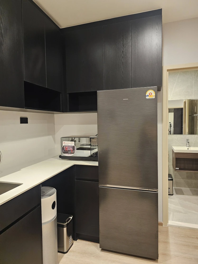 ให้เช่า โนเบิล นิว ดีสทริค อาร์ไนน์ 2 ห้องนอน 2 ห้องน้ำ ระเบียงทิศเหนือ ตอนบ่ายร่ม วิวส่วนกลาง รีบคว้าไว้เลย