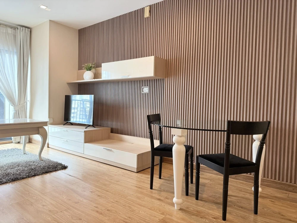 ให้เช่า โนเบิล รีมิกซ์ สุขุมวิท 36 ชั้น 6 พื้นที่ 40 sqm กว้างมาก พร้อมเฟอร์นิเจอร์สุดปัง ไม่ควรพลาด