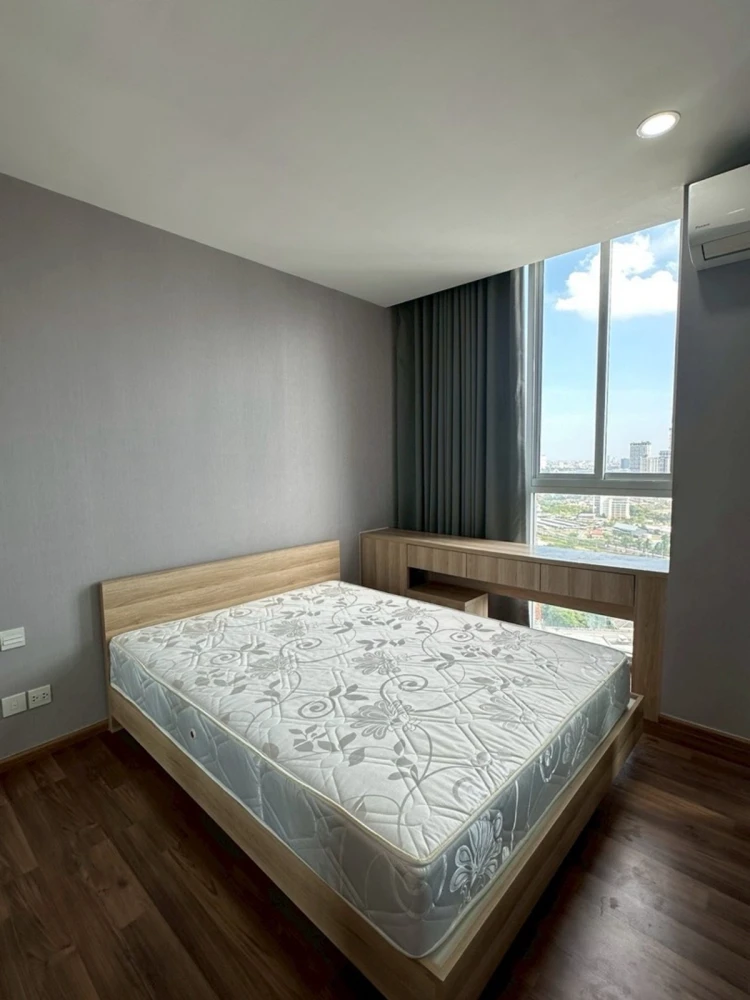 ให้เช่า โนเบิล รีวอลฟ์ รัชดา 2 ชั้น 32 ห้องแต่งครบ น่าอยู่ จองเลย ห้ามพลาด