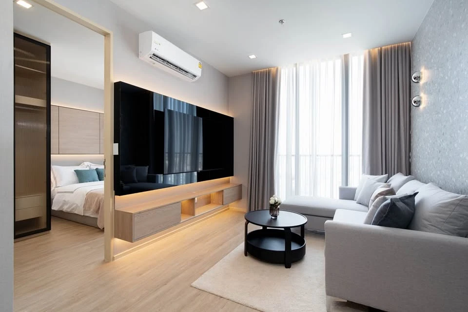 ให้เช่า โนเบิล สเตท 39  ห้องกว้างอยู่สบาย ตกแต่งบิ้วอินภายในห้อง มาพร้อมกับสิ่งอำนวยความสะวกที่ครบครัน รีบจองก่อนหมด!!
