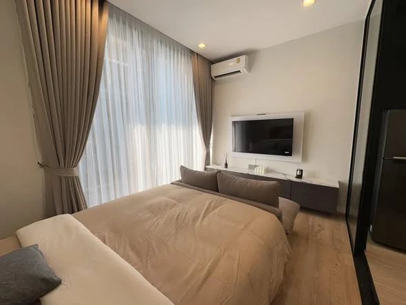 ให้เช่า โนเบิล อราวน์ อารีย์ ตำแหน่งฮิตสุด ตกแต่งเรียบง่ายสวยงาม เฟอร์นิเจอร์ครบ พร้อมเข้าอยู่