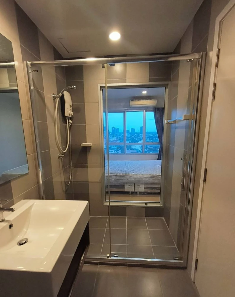 ให้เช่า โมทีฟ คอนโด วงเวียนใหญ่ ห้องชั้นสูง เฟอร์พร้อม จองเลย ก่อนพลาด