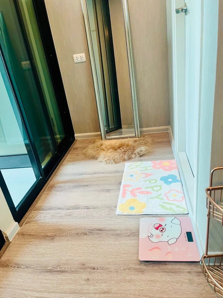 ให้เช่า  ไนท์บริดจ์ คอลลาจ รามคำแหง ห้องชั้นสูง เฟอร์พร้อม น่าอยู่ จองเลย ห้ามพลาด!!!!