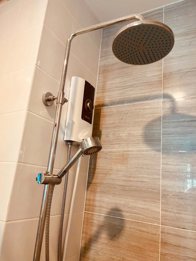 ให้เช่า  ไนท์บริดจ์ คอลลาจ รามคำแหง ห้องชั้นสูง เฟอร์พร้อม น่าอยู่ จองเลย ห้ามพลาด!!!!