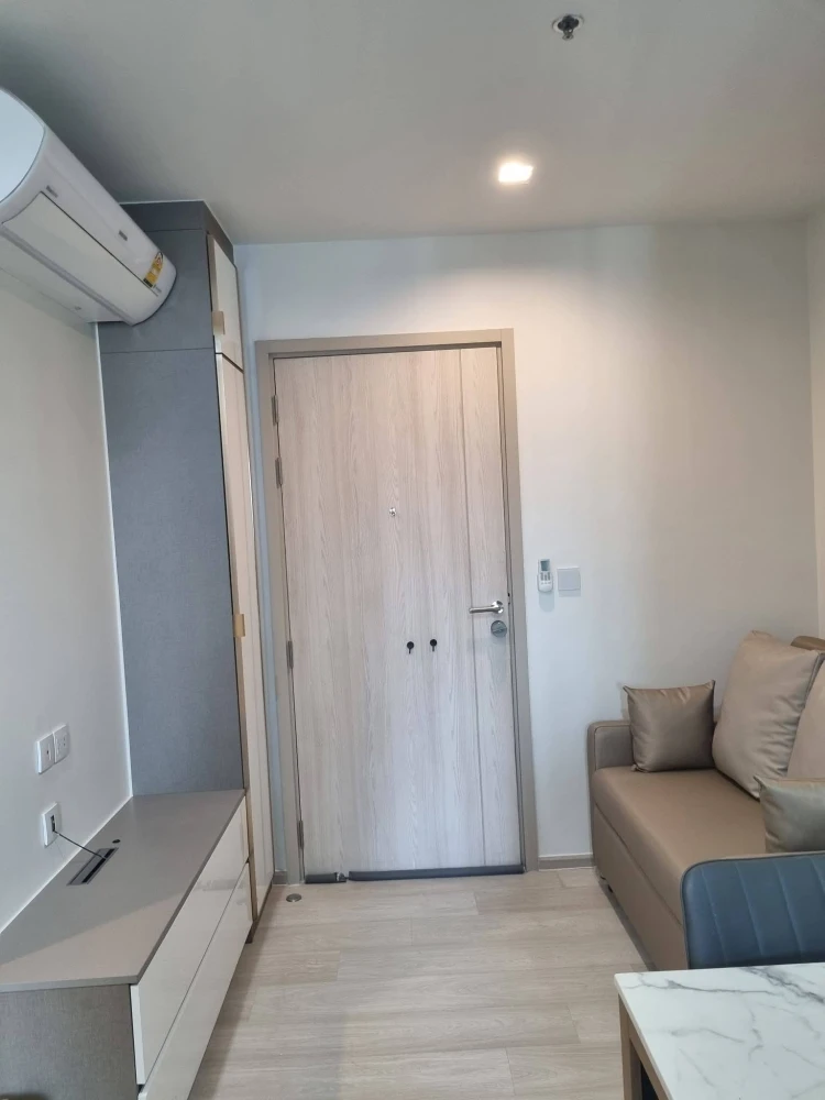 ให้เช่า ไลฟ์ วัน ไวร์เลส ห้องน่าอยู่ เฟอร์พร้อม กว้างขวางอยู่สบาย ชั้นสูง จองเลย