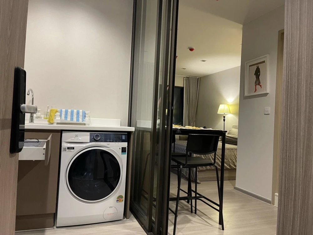 ให้เช่า ไลฟ์ สาทร - เซียร์ร่า ชั้นสูง ห้องแต่งน่าอยู่ พร้อมเฟอร์นิเจอร์ครบ อย่ามัวแต่มอง