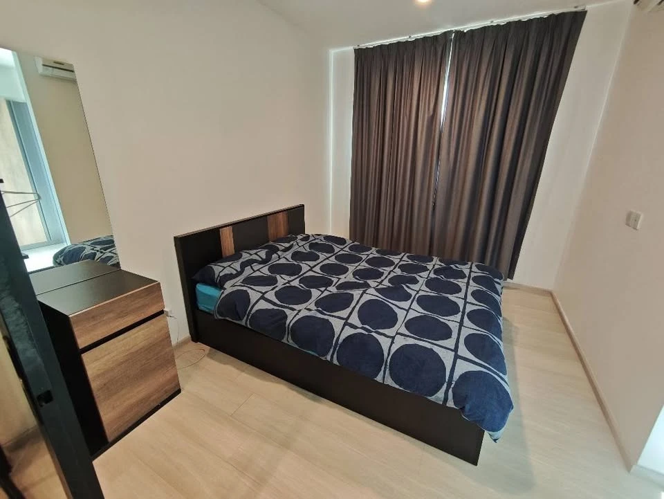 ให้เช่า ไลฟ์ อโศก แบบ 1 ห้องนอน 1 ห้องน้ำ  ชั้น 30 ตกแต่งครบครัน หิ้วกระเป๋าเข้าอยู่ได้เลย