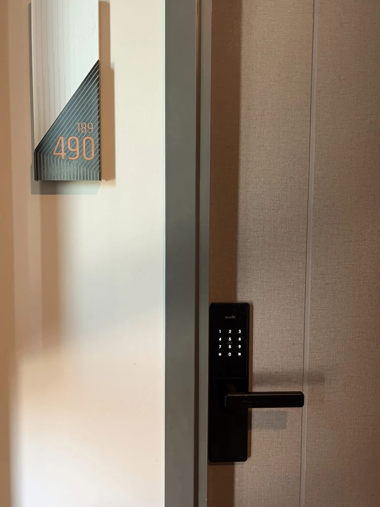 ให้เช่า ไอดีโอ จุฬา สามย่าน ห้องพร้อมอยู่ ชั้นสูง เฟอร์พร้อม จองเลย