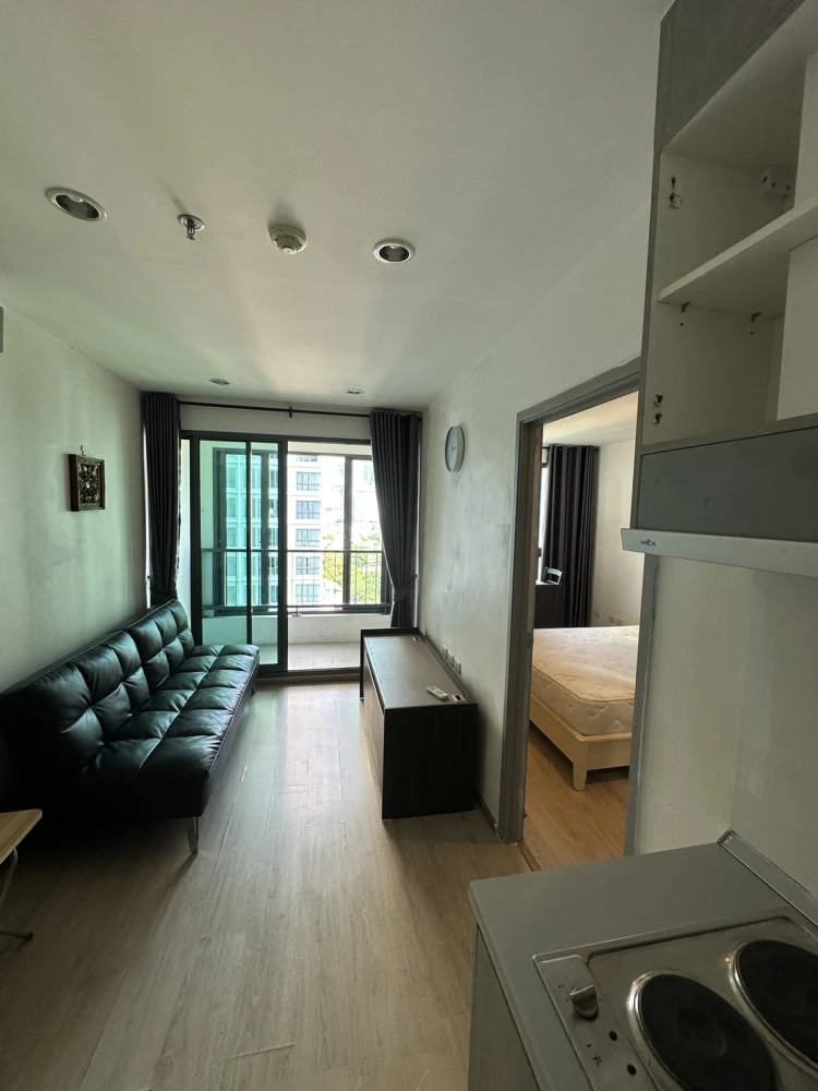 ให้เช่า ไอดีโอ วุฒากาศ ห้อง One bedroom ชั้น 11  วิวสระว่ายน้ำ จองแล้วไม่ผิดหวังแน่นนอน ด่วนๆ