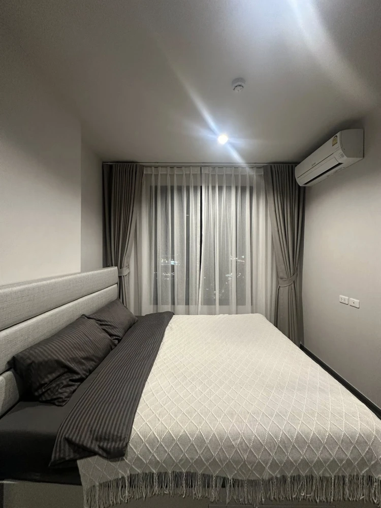 ให้เช่า ไอดีโอ สุขุมวิท - พระราม 4 ห้องอยู่ชั้นสูงมากๆ ขนาด 35 ตร.ม. แบ่งเป็นสัดส่วนอย่างดี สนใจจองเลย