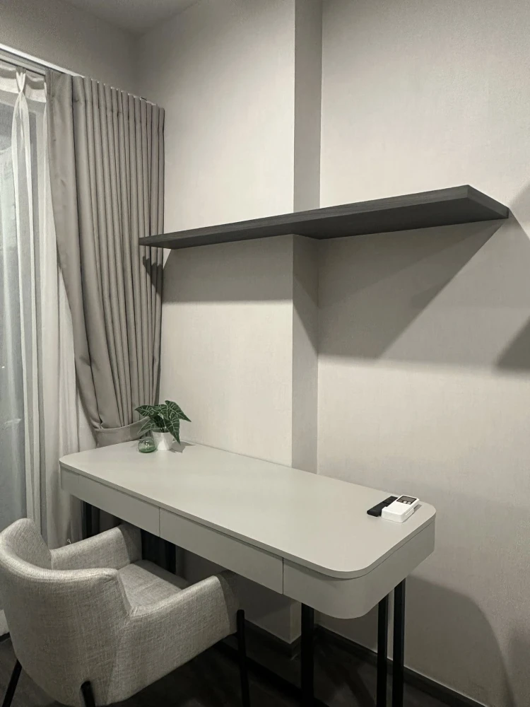 ให้เช่า ไอดีโอ สุขุมวิท - พระราม 4 ห้องอยู่ชั้นสูงมากๆ ขนาด 35 ตร.ม. แบ่งเป็นสัดส่วนอย่างดี สนใจจองเลย