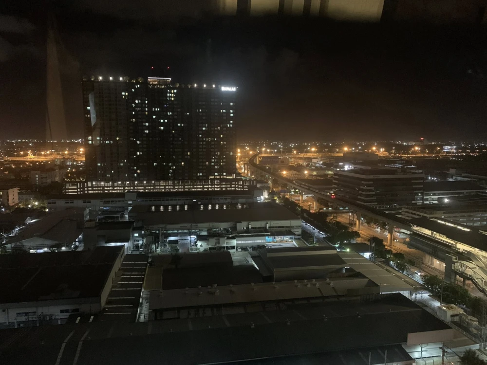 ให้เช่า ไอดีโอ สุขุมวิท 115 วิวสระว่ายน้ำ เฟอร์นิเจอร์จัดเต็ม เครื่องใช้ไฟฟ้าครบครัน จองก่อนได้ก่อน