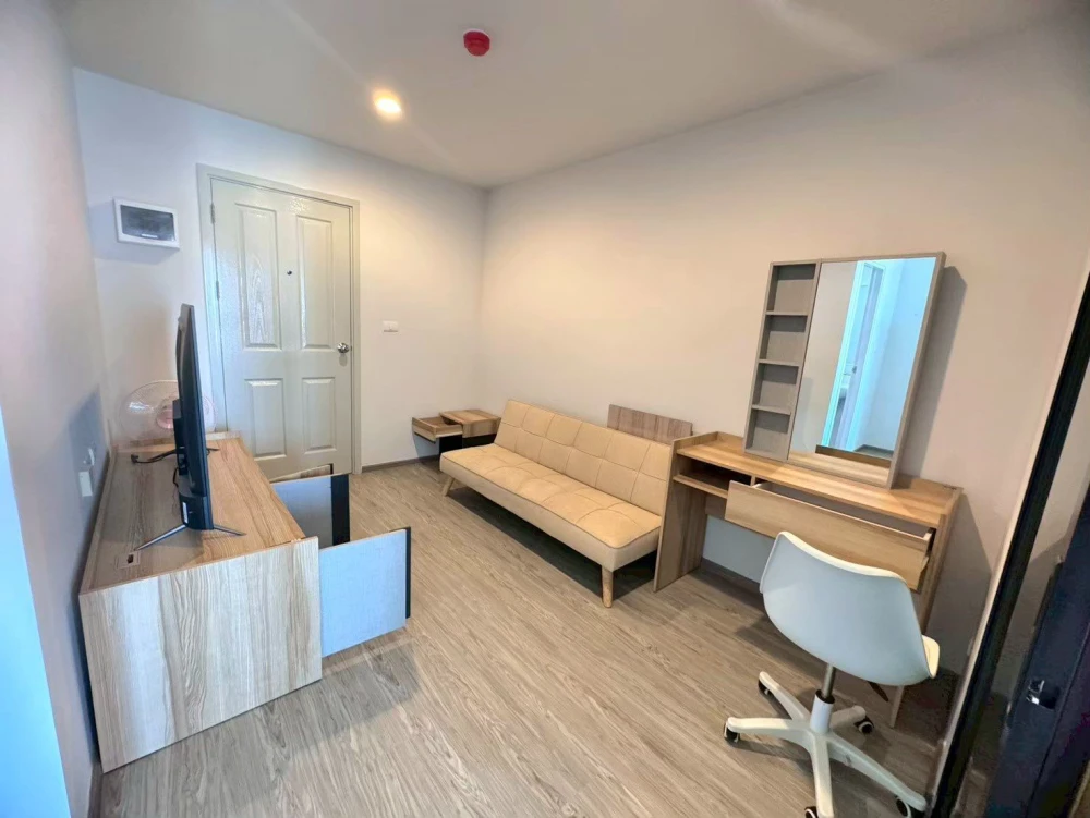 ให้เช่า ไฮ ซีคอน สเตชั่น คอนโด อาคาร A ชั้น 8 เฟอร์นิเจอร์ครบชุด มีทีวีจอใหญ่ ดูได้เต็มตา ต้องจองเลย