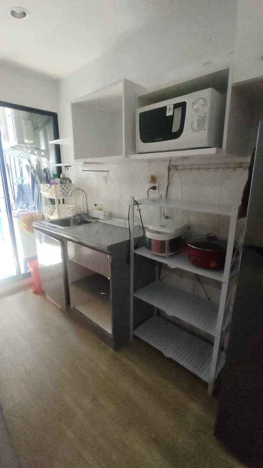 ให้เช่า ไฮ สุขุมวิท 93 ชั้น 5 วิวสระว่ายน้ำ บรรยากาศสุดชิล ของใช้ในห้องมีครัน พร้อมเข้าอยู่