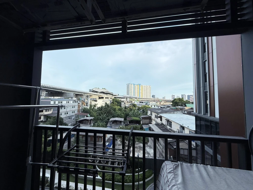 ให้เช่า 𝚃𝚑𝚎 𝙿𝚛𝚒𝚟𝚊𝚌𝚢 𝚃𝚑𝚊𝚙𝚑𝚛𝚊 𝙸𝚗𝚝𝚎𝚛𝚌𝚑𝚊𝚗𝚐𝚎  ห้องน่าอยู่ พร้อมเฟอร์ และเครื่องใช้ไฟฟ้า จองเลย