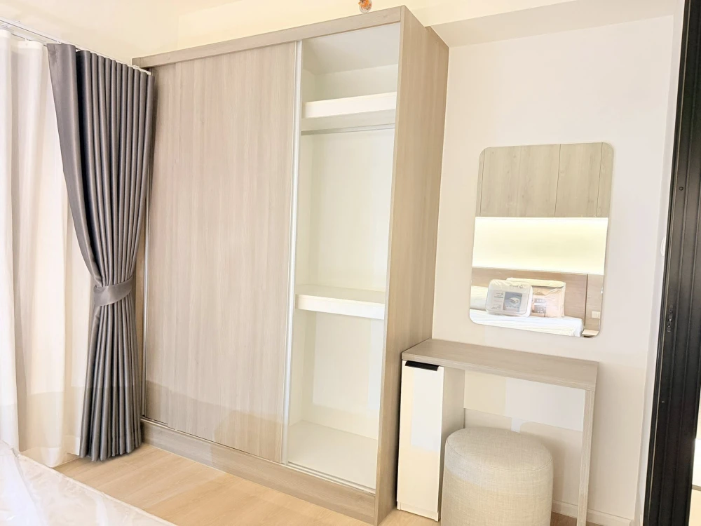 ให้เช่า 𝐀 𝐒𝐏𝐀𝐂𝐄 𝐌𝐄𝐆𝐀 𝟏 ห้องสวยหายากบิ้วอินทั้งห้อง แค่หิ้วกระเป๋ามาอย่างเดียวพร้อมอยู่ได้เลย อย่าพลาด