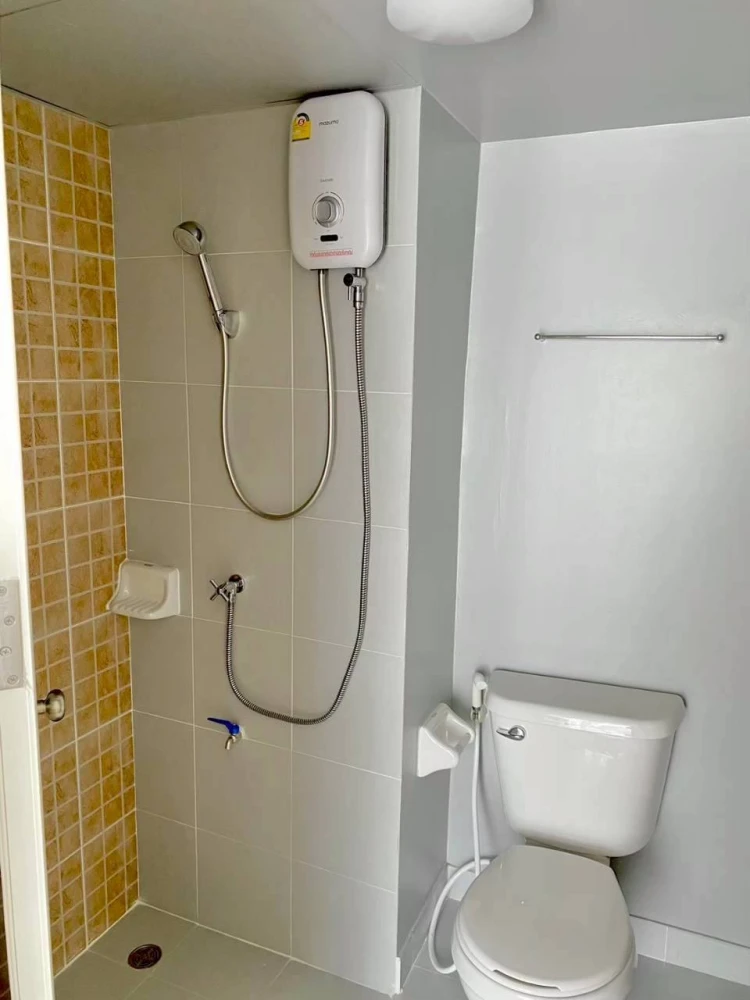 ให้เช่า 𝐋𝐮𝐦𝐩𝐢𝐧𝐢 𝐭𝐨𝐰𝐧𝐬𝐡𝐢𝐩 𝐫𝐚𝐧𝐠𝐬𝐢𝐭 𝐊𝐡𝐥𝐨𝐧𝐠 𝟏 ชั้น 7 แต่งครบ น่าอยู่ จองเลย ห้ามพลาด