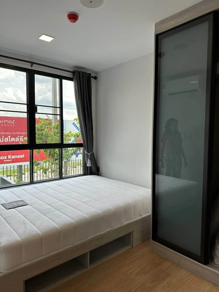 ให้เช่า : Atmoz Kanaal Rangsit  ห้องหัวมุม ได้วิวนอก เงียบสงบเป็นส่วนตัว สะดวกครบจบที่นี่ มาจองเลย