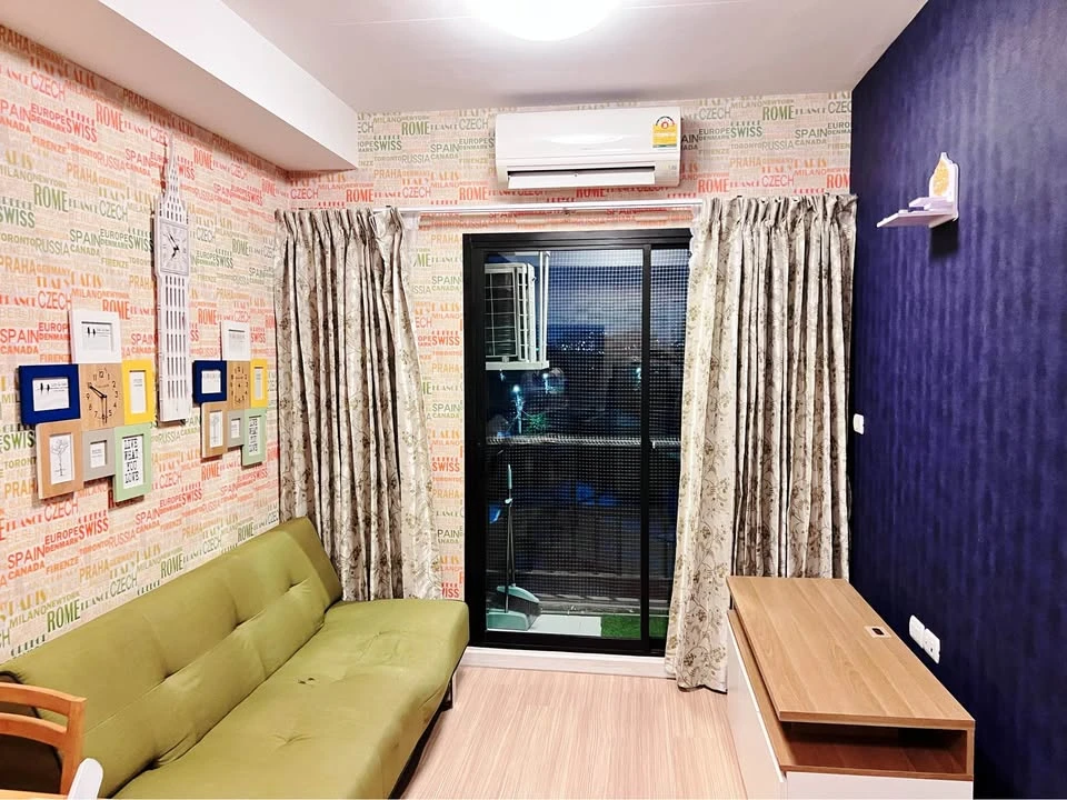 ให้เช่า 624 Condolette Ratchada 36 แบบกั้นห้องนอน ติดวอลเปเปอร์ทั้งห้อง มีความเป็นส่วนตัวสูง ไม่วุ่นวาย พลาดแล้วจะเสียใจ