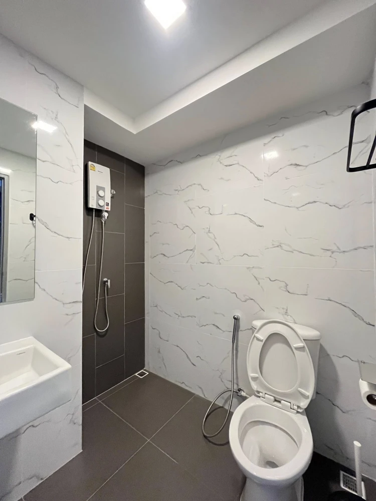 ให้เช่า A Land Condo Sai Noi-Westgat ห้องแต่งสวยเรียบหรูดูแพง บิ้วอินผนังลายหินอ่อนอย่างดี จองเลย