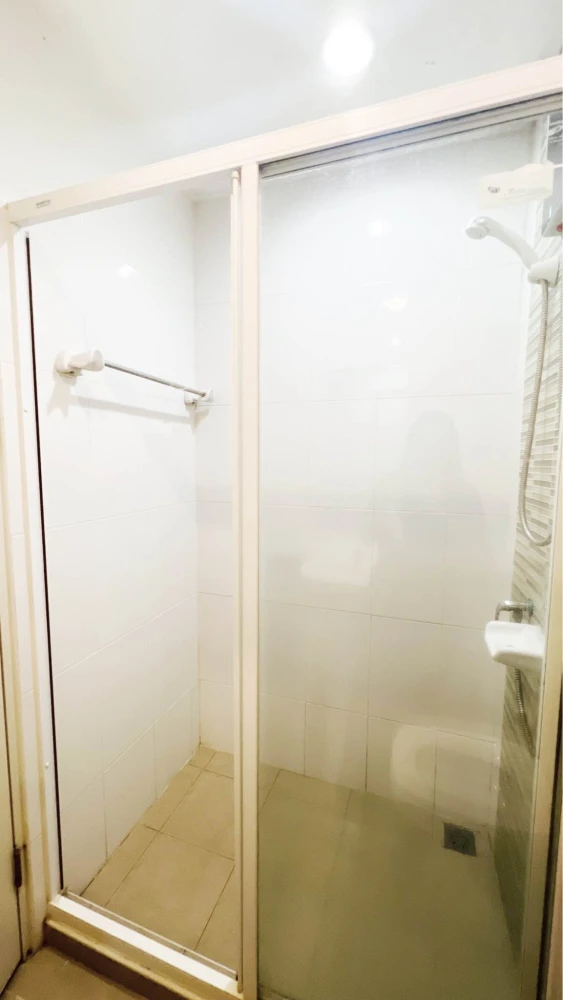 ให้เช่า A Plus Rattanathibet–Tiwanon  ห้องพร้อมอยู่ เฟอร์ครบ ราคาสบายกระเป๋า จองเลย ห้ามพลาด +++