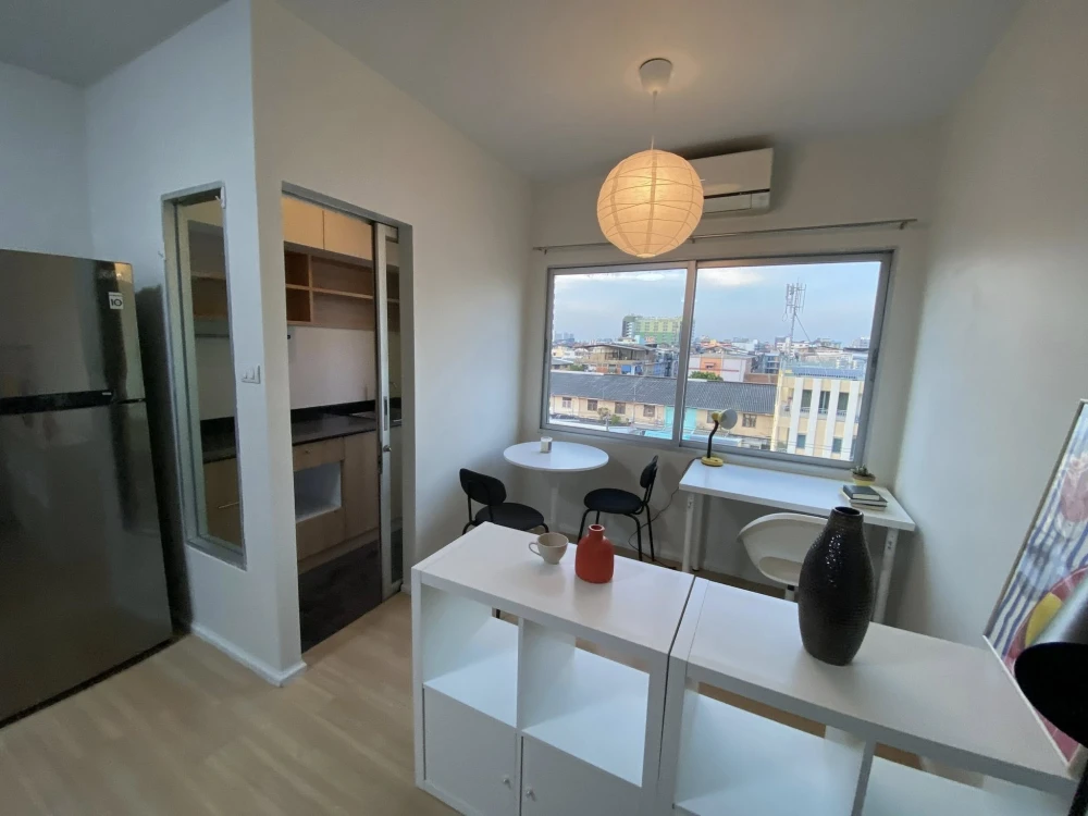 ให้เช่า A Space Asoke-Ratchada ตกแต่งครบครัน  เครื่องใช้ไฟฟ้าจัดเต็ม มาแต่ตัวเข้าอยู่ได้เลยจ้า