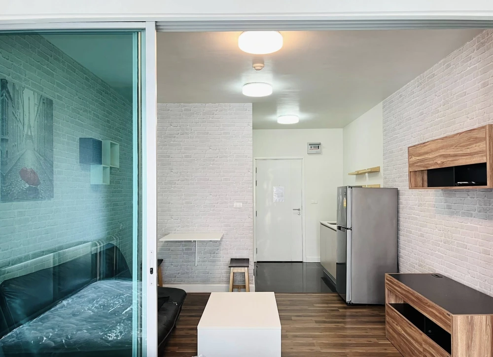 ให้เช่า A Space Me สุขุมวิท 77 ห้องพร้อมเข้าอยู่ เฟอร์พร้อม ราคาสบายกระเป๋า จองเลย