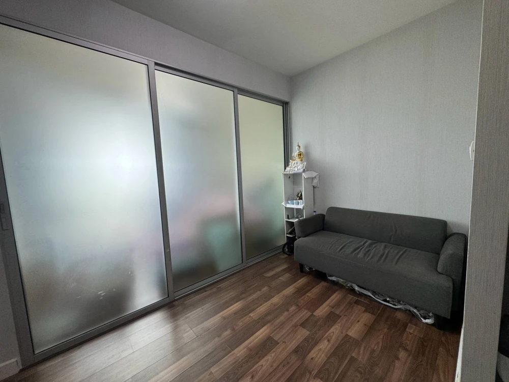 ให้เช่า A Space Me Bangna ห้องน่าอยู่ ชั้น 14 มาพร้อมเฟอร์ครบครัน หิ้วกระเป๋าเข้าอยู่ได้เลยจ้า