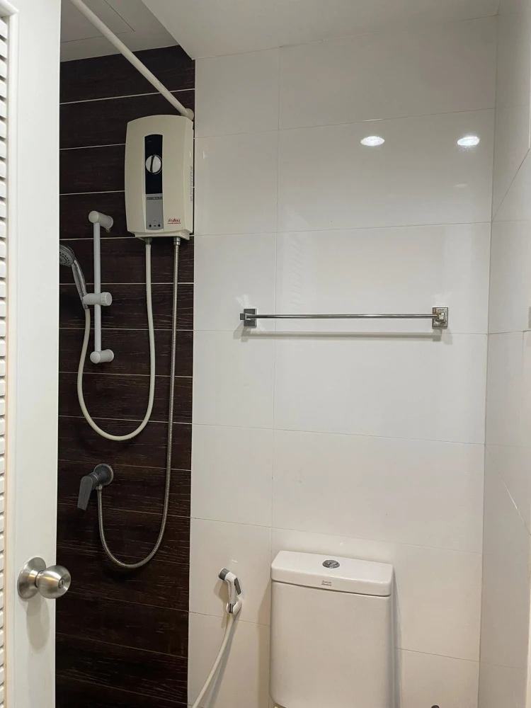 ให้เช่า A Space Me Bangna ห้องพร้อมอยู่ เฟอร์พร้อม ราคาสบายกระเป๋า จองเลย