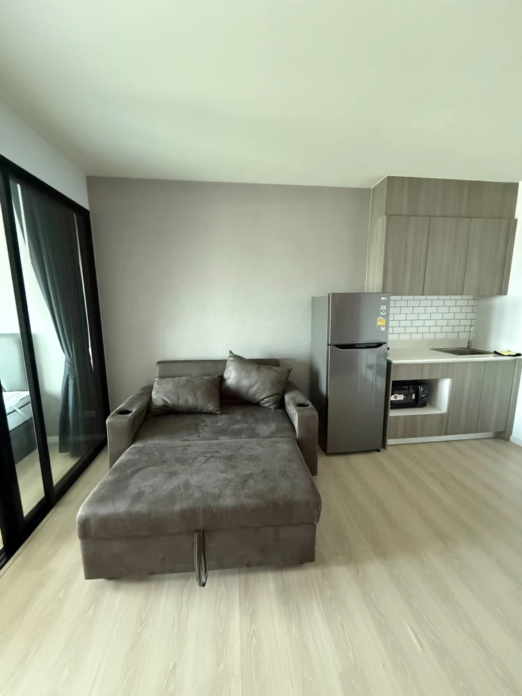 ให้เช่า A space Mega ห้องพร้อมอยู่ เฟอร์พร้อม ชั้นสูง จองเลย