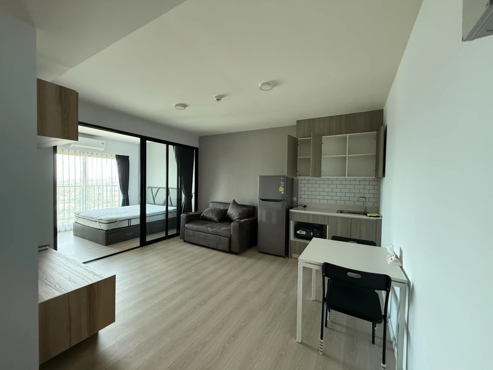 ให้เช่า A space Mega ห้องพร้อมอยู่ เฟอร์พร้อม ชั้นสูง จองเลย