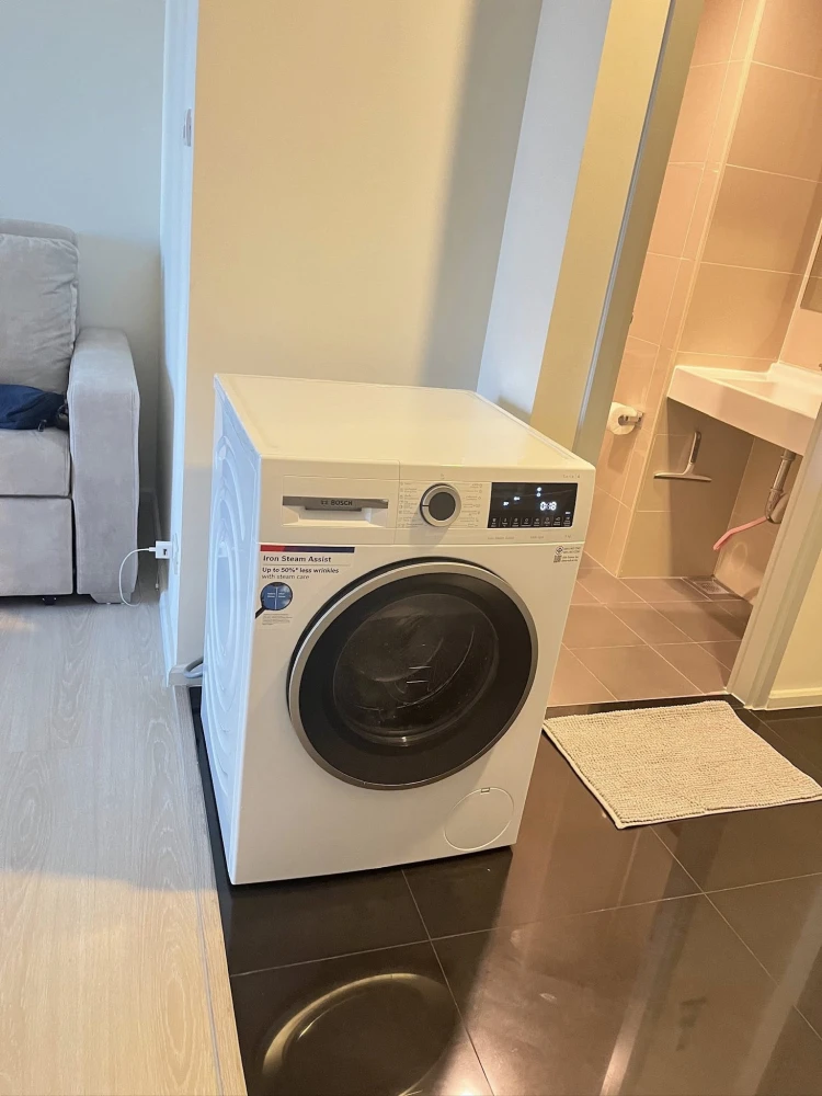 ให้เช่า A Space Mega 2 ห้องน่าอยู่ เฟอร์นิเจอร์และเครื่องใช้ไฟฟ้าครบครัน หิ้วกระเป๋าเข้าอยู่ได้เลยจ้า