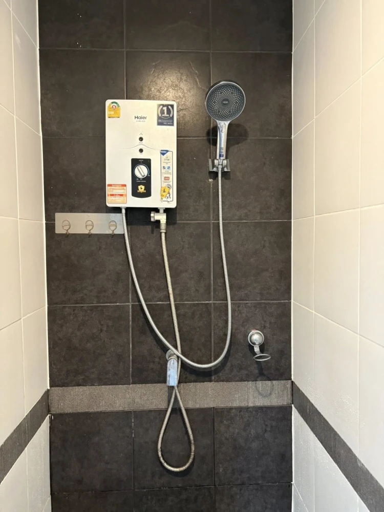 ให้เช่า A Space Sukhumvit 77 ชั้น 1 ห้องแต่งครบ น่าอยู่ สนใจจองเลย ก่อนหลุดมือ