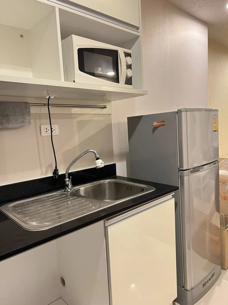 ให้เช่า Abstracts Phahonyothin Park ห้องกว้างขวาง พื้นที่ใช้สอยจุใจ สะดวกครบจบที่เดียว จองเลย อย่าพลาด