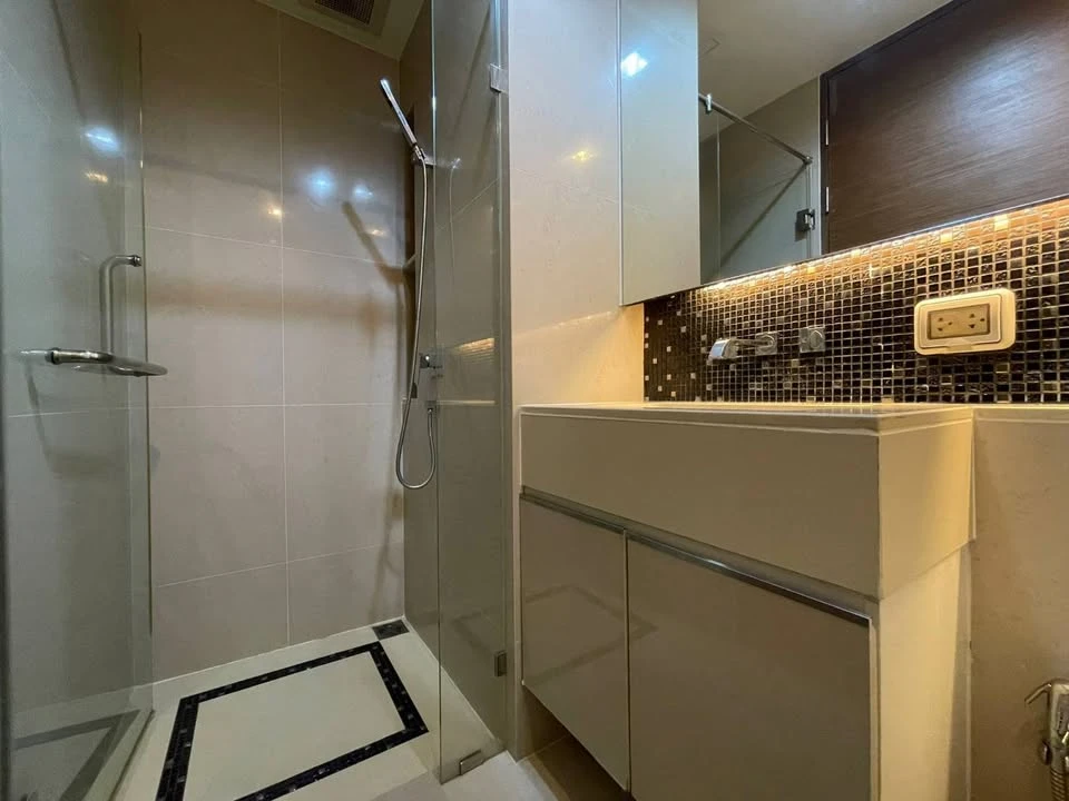 ให้เช่า ADDRESS SATHORN  ห้องพร้อมอยู่ เฟอร์พร้อม สิ่งอำนวยความสะดวกครบ จองเลยก่อนพลาด++