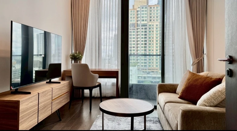 ให้เช่า AESTIQ Thonglor ชั้น 11 ห้องแต่งครบ พร้อมอยู่ สนใจรีบจองเลย ด่วนๆ