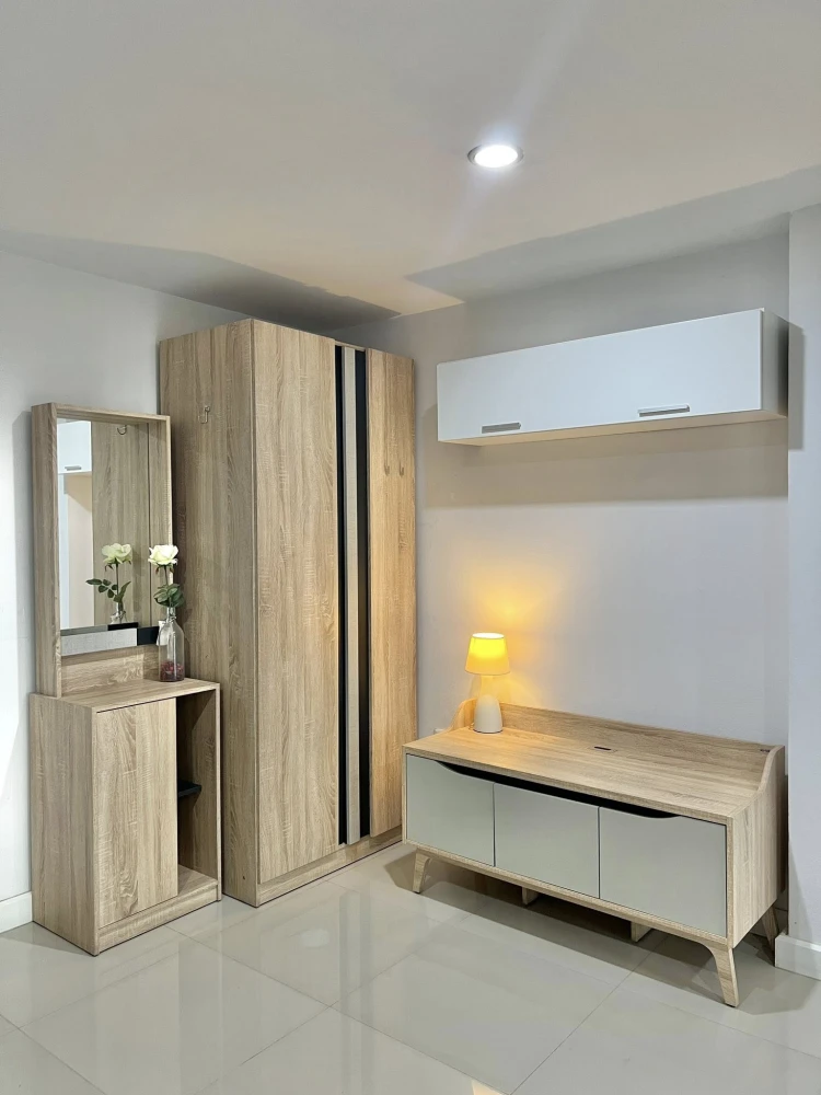 ให้เช่า Akesin Place ห้องพร้อมอยู่ เฟอร์พร้อม ราคาสบายกระเป๋า จองเลย อย่าพลาด!!