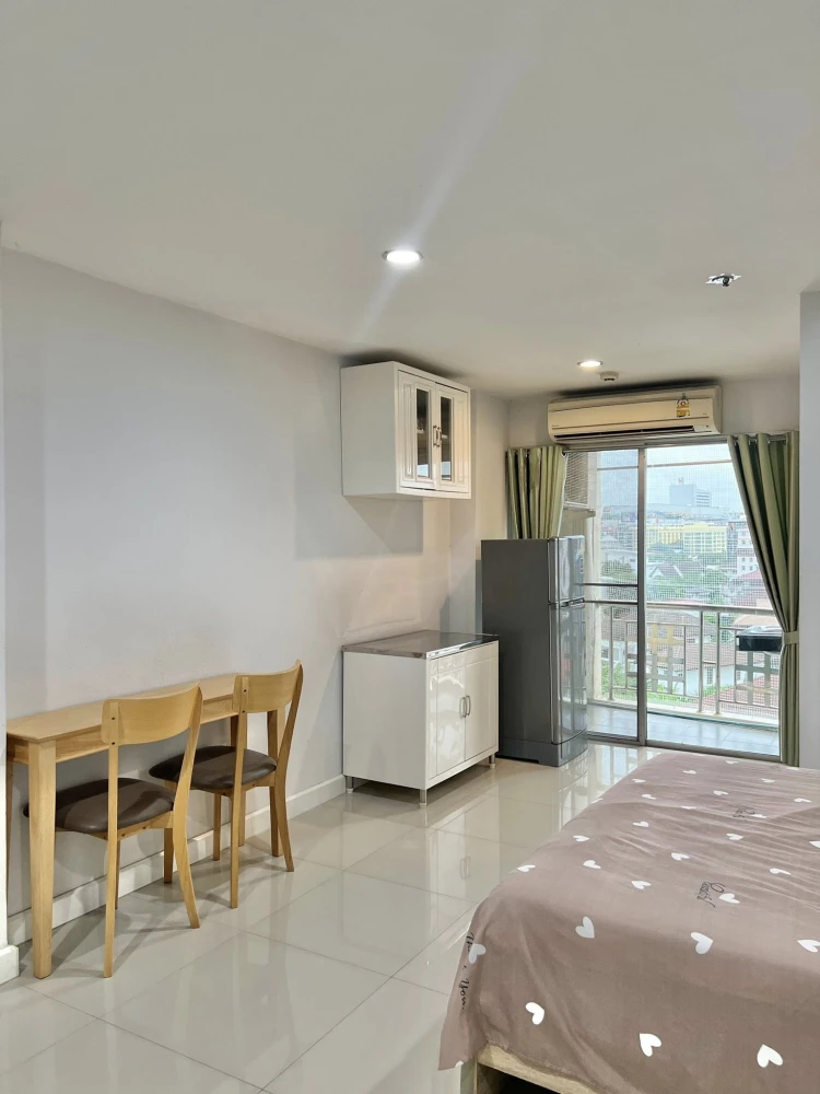 ให้เช่า Akesin Place ห้องพร้อมอยู่ เฟอร์พร้อม ราคาสบายกระเป๋า จองเลย อย่าพลาด!!