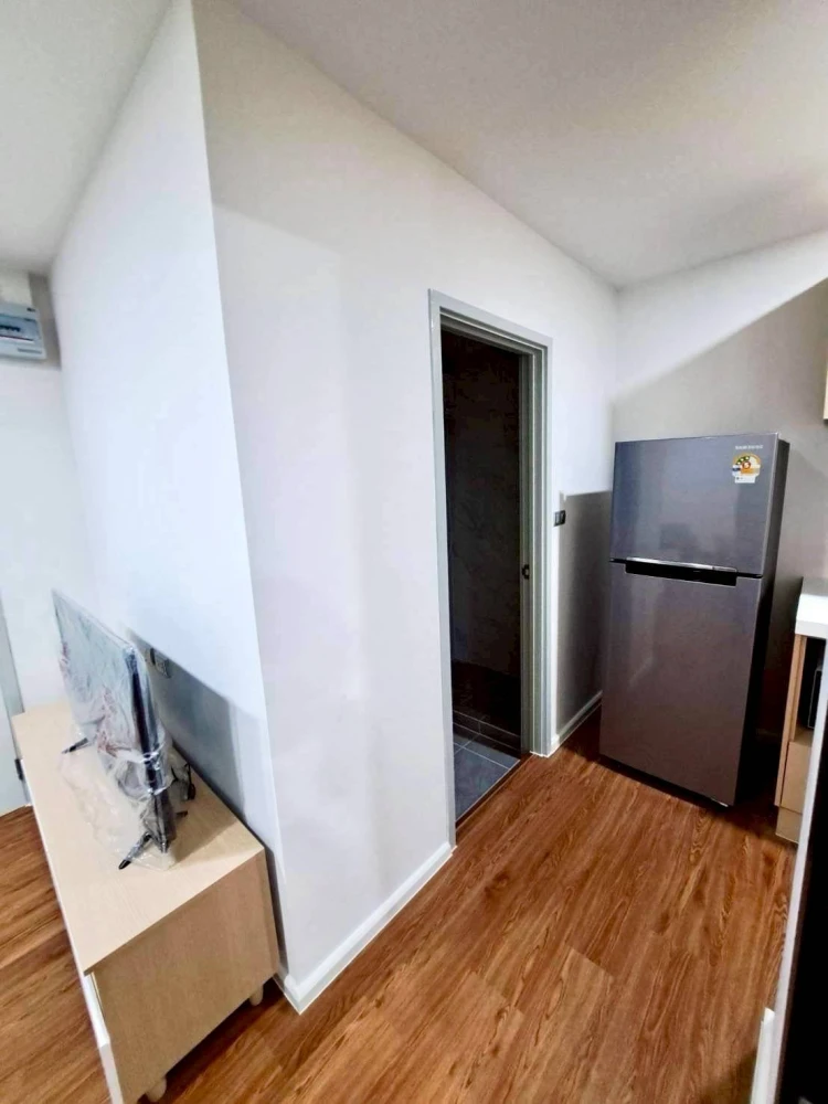 ให้เช่า Alive Sukhumvit 76 ห้องขนาด 27.89 ตร.ม ชั้น 2 ตึก A มีเฟอร์นิเจอร์ภายในห้องครบครัน เข้าอยู่ได้เลย