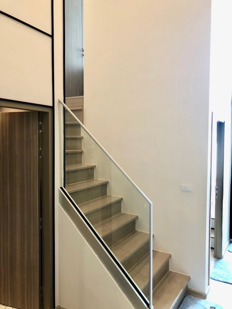 ให้เช่า Altitude Unicorn Sathorn - Tha Phra ชั้น 20 ห้องสวย ตกแต่งครบ จองเลย