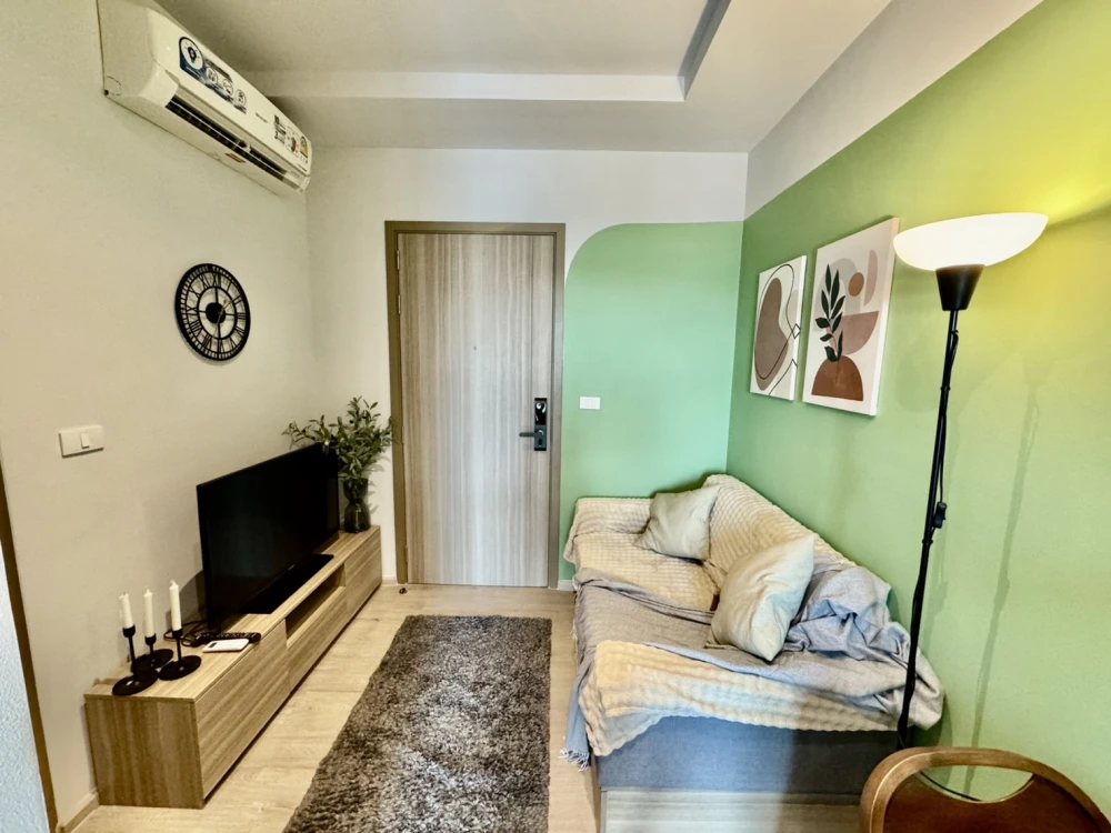 ให้เช่า ALTITUDE UNICORN SATHORN - THAPRA ห้องตกแต่งโทนสีเขียวสบายตา น่าอยู่มากๆ จองก่อนได้ก่อน