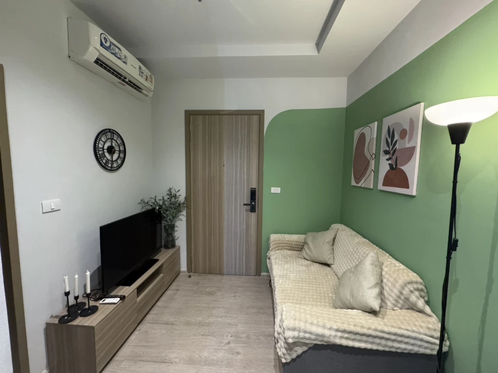 ให้เช่า ALTITUDE UNICORN SATHORN - THAPRA ห้องตกแต่งโทนสีเขียวสบายตา น่าอยู่มากๆ จองก่อนได้ก่อน