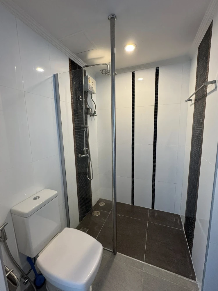 ให้เช่า Amazon Residence Pattaya ห้องน่าอยู่ เฟอร์พร้อม มาแต่ตัวอยู่ได้เลย รีบจองเลยก่อนพลาด!!!