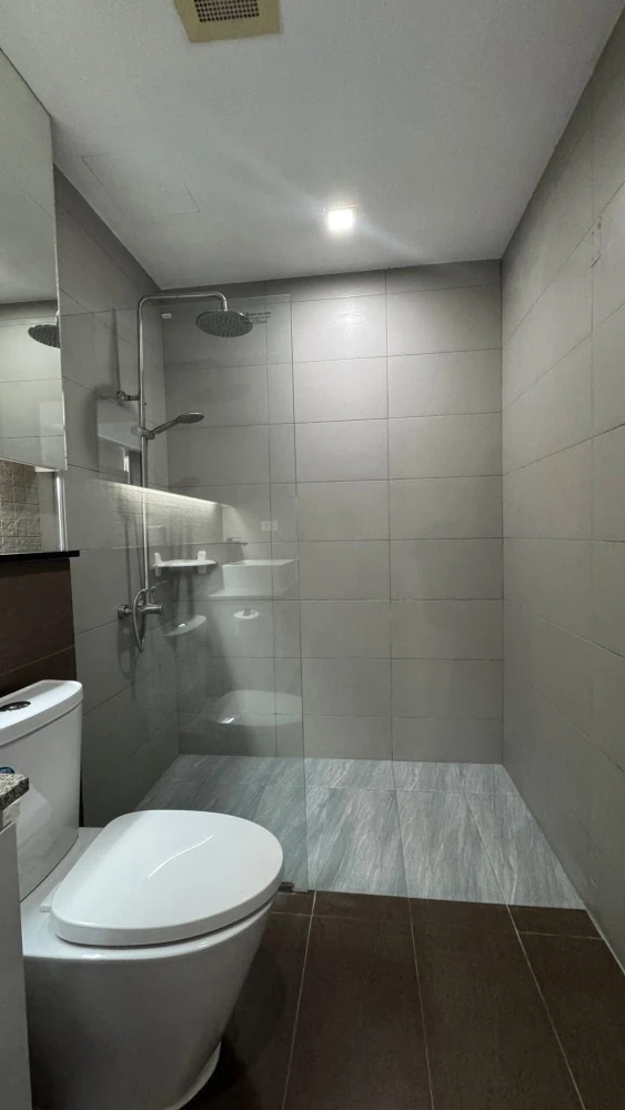 ให้เช่า Apus condo ห้องน่าอยู่ เฟอร์พร้อม กว้างขวางอยู่สบาย จองเลย