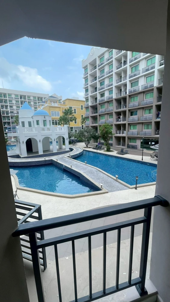 ให้เช่า Arcadia Beach Continental ห้องชั้น 2 มาพร้อมเฟอร์นิเจอร์และเครื่องใช้ไฟฟ้าครบ จองด่วน