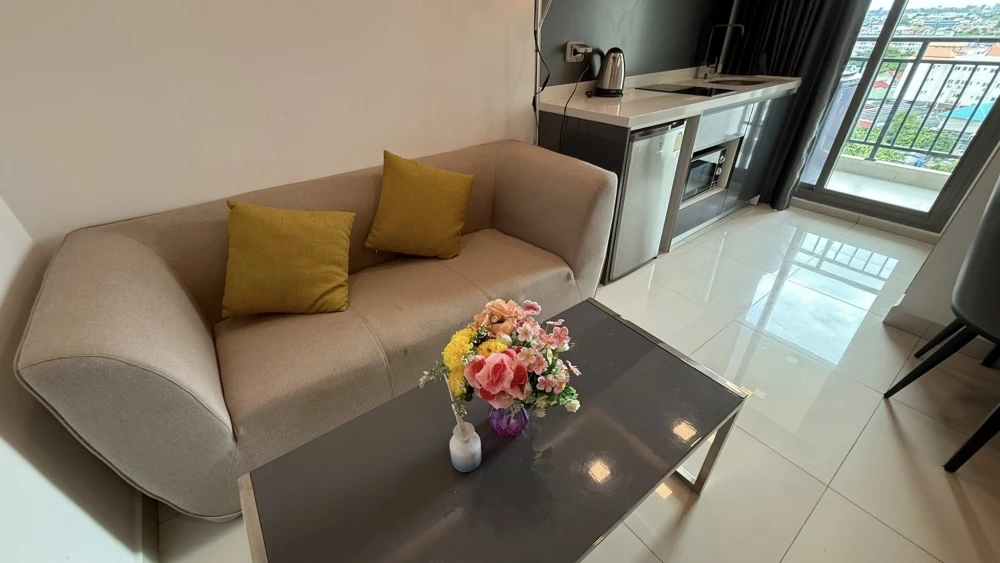 ให้เช่า Arcadia Beach Continental ห้องน่าอยู่ ชั้น 8 เฟอร์และเครื่องใช้ไฟฟ้าครบครัน จองเลยตอนนี้