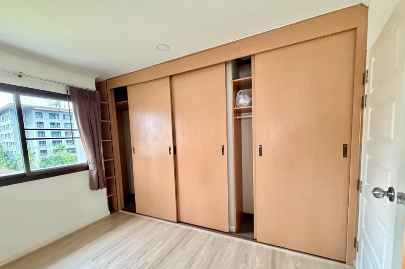 ให้เช่า Aree Place ชั้น 5 ห้องแต่งครบ พร้อมเข้าอยู่ สนใจจองเลย ห้ามพลาด