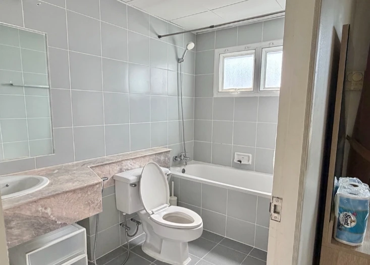 ให้เช่า Aree Place ชั้น 5 ห้องแต่งครบ พร้อมเข้าอยู่ สนใจจองเลย ห้ามพลาด